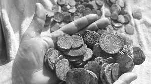 Les monedes dels vaixells esfondrats el 1642, trobades el 1962. 